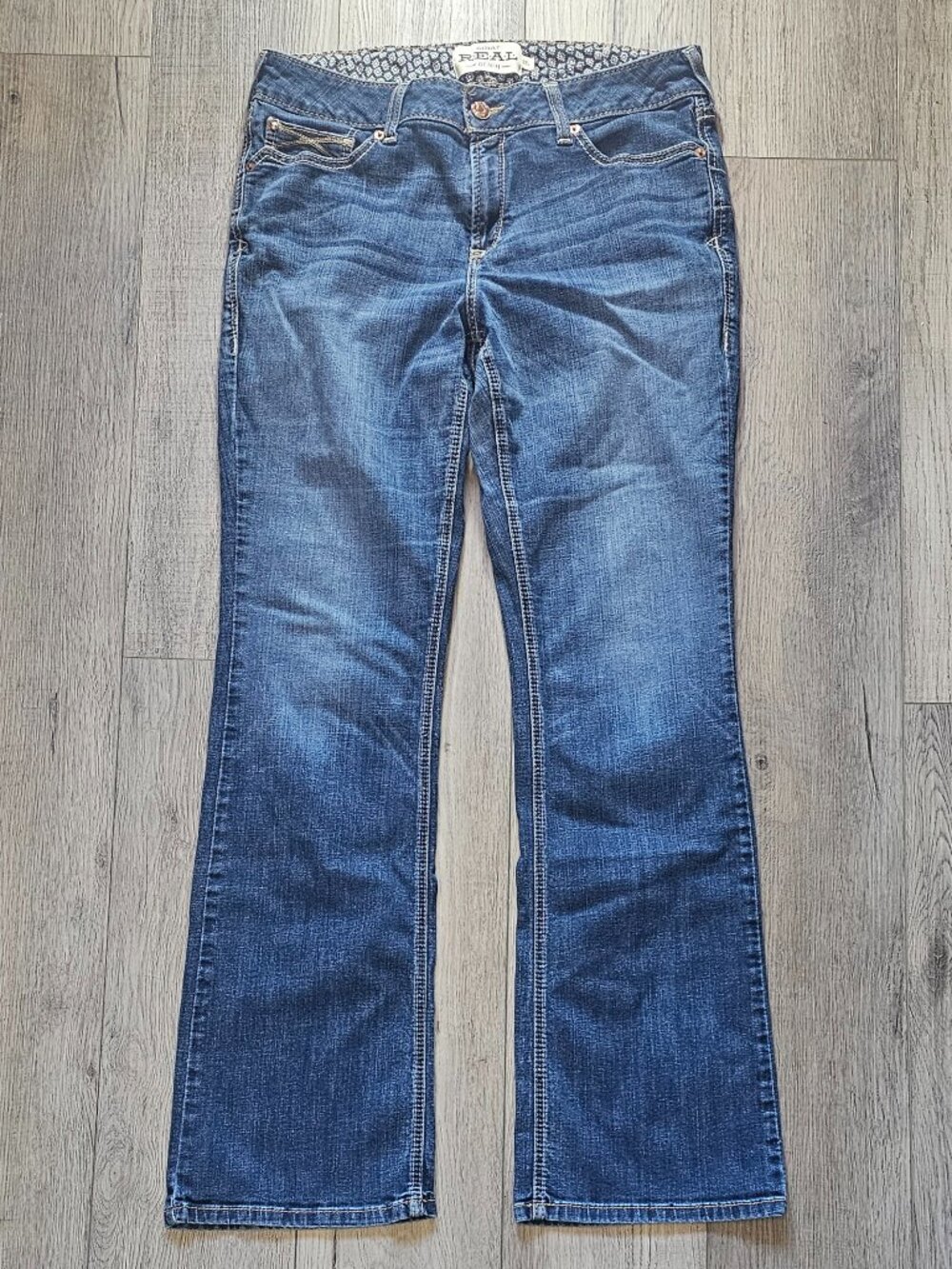Ariat WomenΒ΄s Bootcut REAL Denim Kimberly Stretch Jeans Size 33 Long